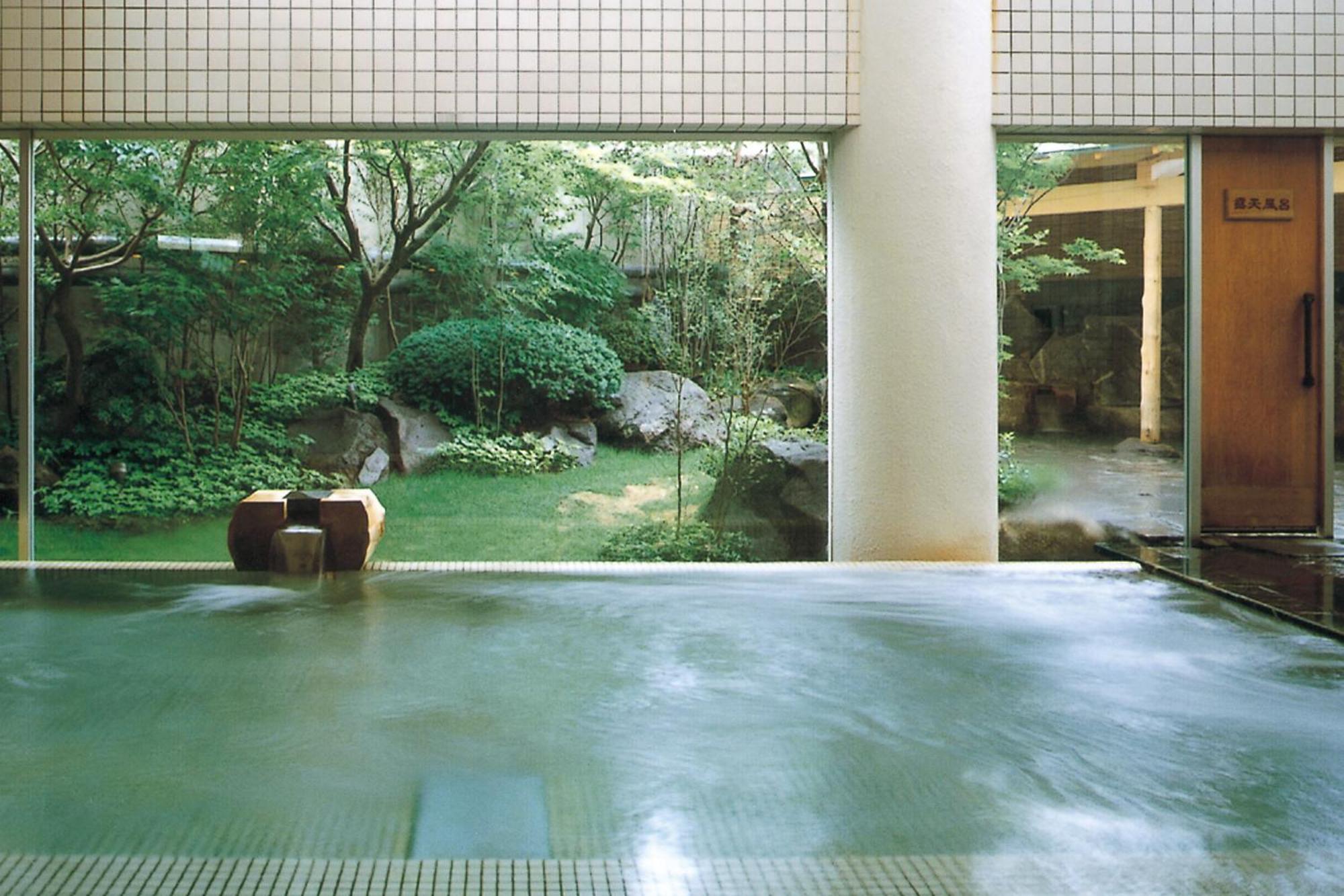 Yokote Plaza Hotel Exterior photo
